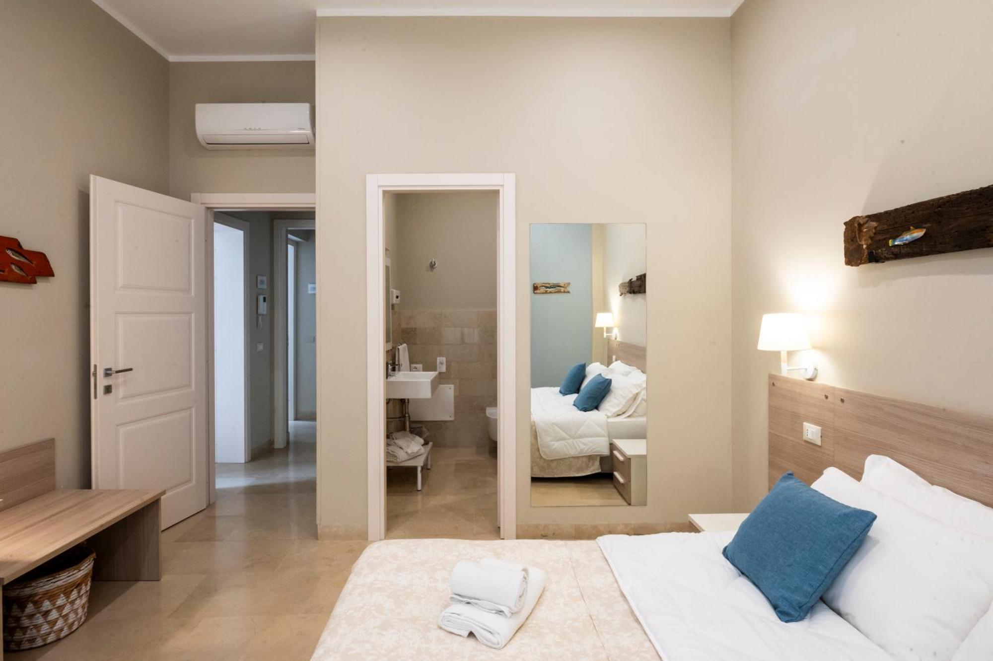 Le Mura - Charme Rooms Trapani Eksteriør bilde
